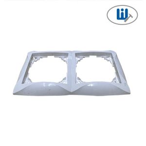 Рамка на выключатель двойная белая