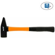 Молоток слесарный, 1000гр с фибергласс.обрезин.ручкой Sparta