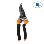 Секатор 205 мм, лезвие с тефлон покрытием, мягкие ручки  Sturm 3012-04-20